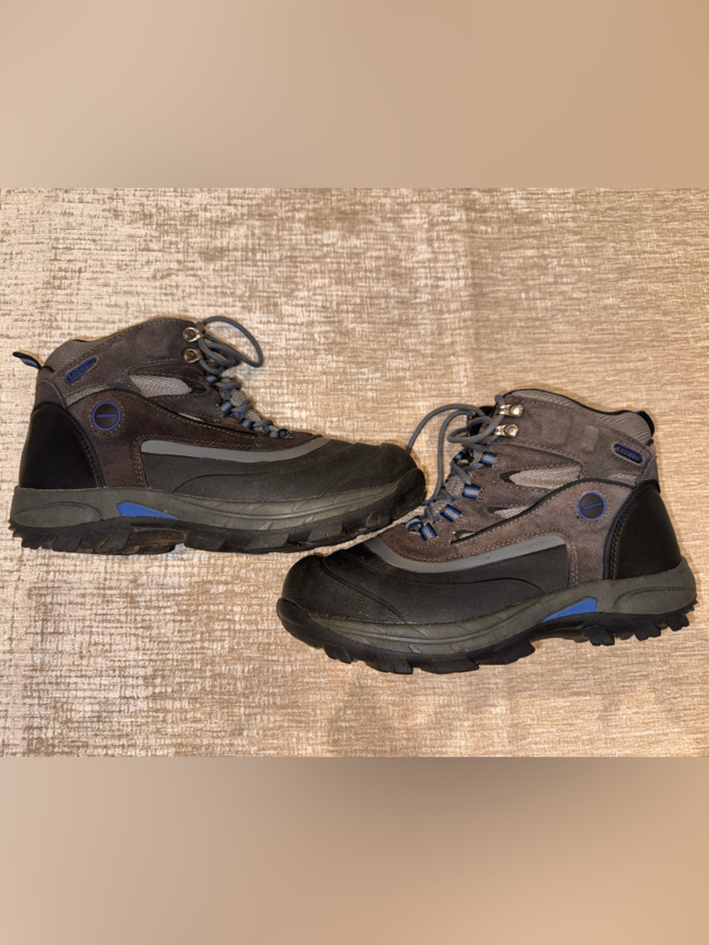 Khombu Gray and Blue Men's Hiking Boots
